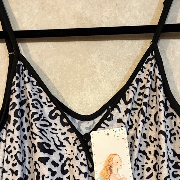 Chic Animal Print Jumpsuit - Picture 7 of 14